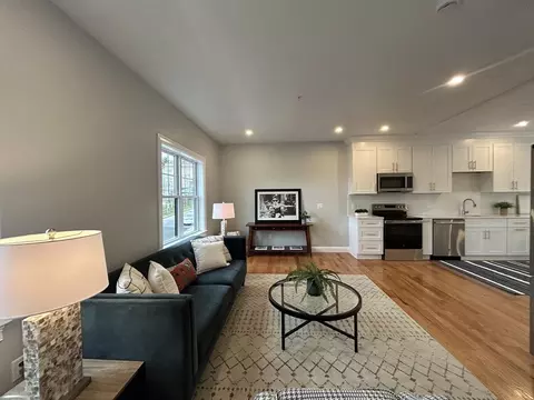 10 Windsor St #C, Worcester, MA 01605 photo 7
