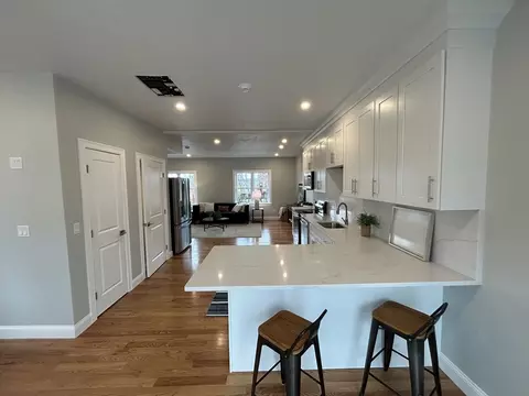 10 Windsor St #C, Worcester, MA 01605 photo 4