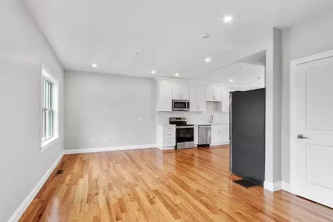 10 Windsor St #C, Worcester, MA 01605 photo 17