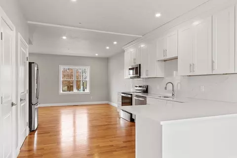 10 Windsor St #C, Worcester, MA 01605 photo 8