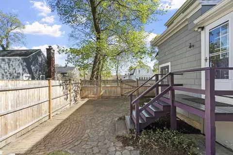Exterior - 54 Pratt St, Reading, MA 01867 photo 5 of 7