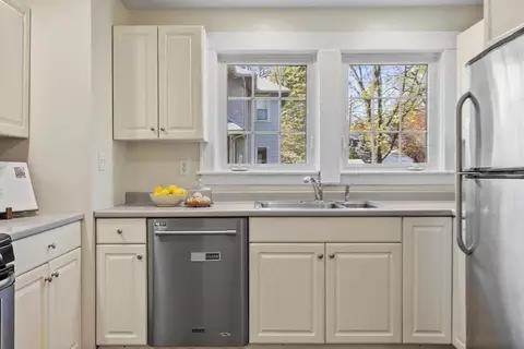 Kitchen - 54 Pratt St, Reading, MA 01867 photo 2 of 3
