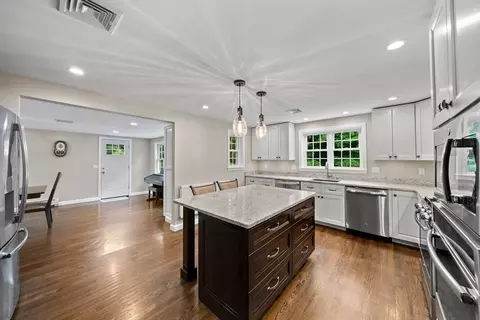 296 Chapman, Canton, MA 02021 photo 6