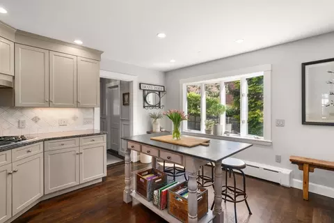 16 Denton Rd, Wellesley, MA 02482 photo 17
