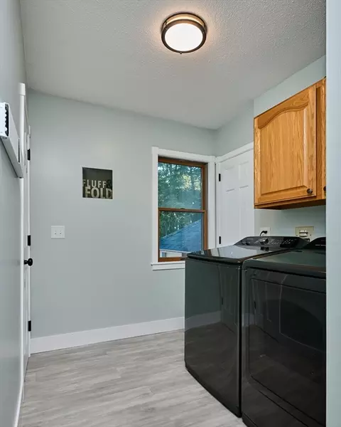 11 Glendale St, Easthampton, MA 01027 photo 21