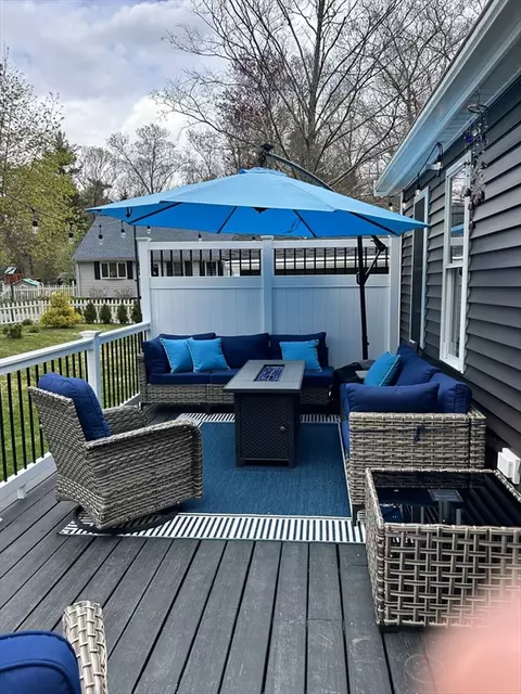 Exterior - 6 Upton St, Hanson, MA 02341 photo 4 of 4