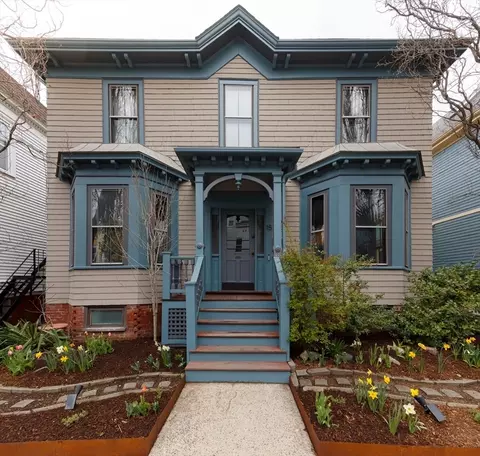 15 Park Ave, Somerville, MA 02144