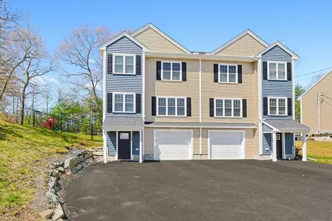 19 Poole St #B, Taunton, MA 02780