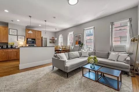 480 Shawmut Ave #3A, Boston, MA 02118