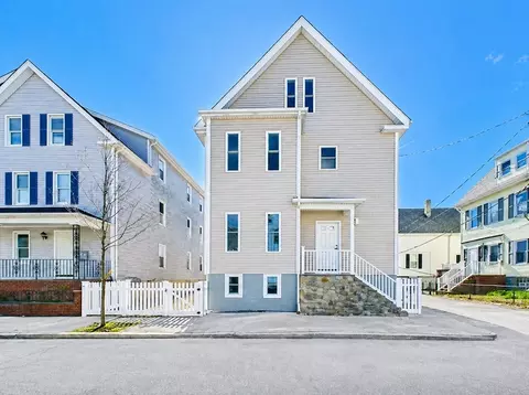 33 Crapo St, New Bedford, MA 02740