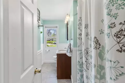 52 Coolidge Rd, Danvers, MA 01923 photo 17