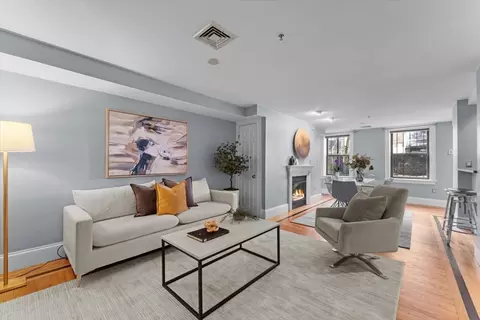 453 Massachusetts Ave #1, Boston, MA 02118