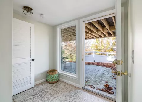 Entry Way - 255 Elm St, Marshfield, MA 02050 photo 3 of 3