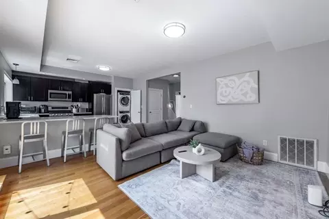 417 E 7th St #2, Boston, MA 02127 photo 7