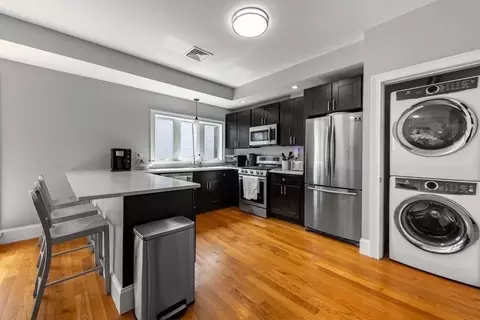 417 E 7th St #2, Boston, MA 02127 photo 2