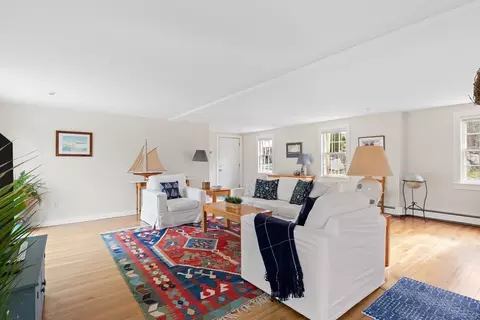 Living - 20 Middle St, Beverly, MA 01915 photo 4 of 4