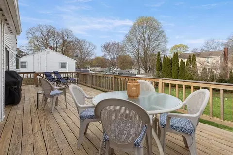 Exterior - 20 Middle St, Beverly, MA 01915 photo 8 of 11