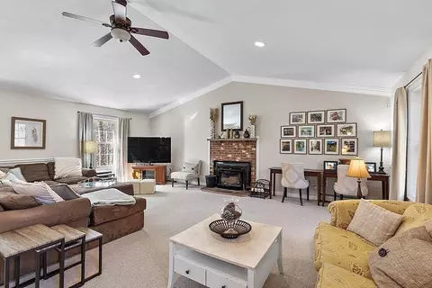 63 Murray Rd, Ashburnham, MA 01430 photo 14