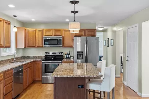 63 Murray Rd, Ashburnham, MA 01430 photo 9