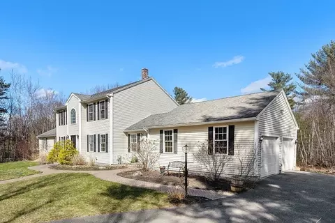 63 Murray Rd, Ashburnham, MA 01430 photo 3
