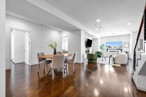 Dining - 687 E 2nd St #8, Boston, MA 02127 photo 1 of 2