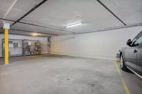 Exterior - 687 E 2nd St #8, Boston, MA 02127 photo 3 of 4
