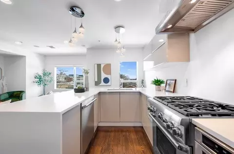 Kitchen - 687 E 2nd St #8, Boston, MA 02127 photo 4 of 4