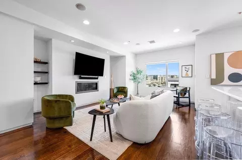 Living - 687 E 2nd St #8, Boston, MA 02127 photo 1 of 2