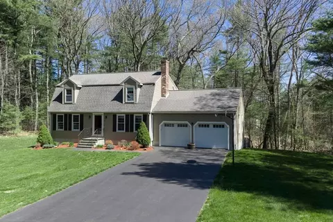 Exterior - 8 Griffin Rd, Franklin, MA 02038 photo 6 of 6