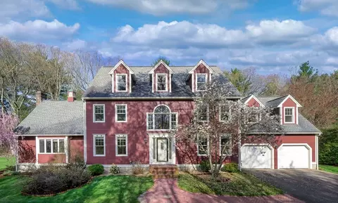 22 Liberty Dr, Southborough, MA 01772