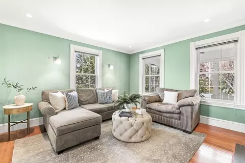 Living - 21 Howe St, Wellesley, MA 02482 photo 1 of 4
