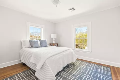 Bedroom - 21 Howe St, Wellesley, MA 02482 photo 3 of 3