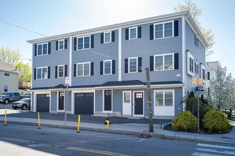 3 Lowell St #3, Waltham, MA 02453