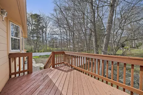 Exterior - 84 Poulos Rd, Braintree, MA 02184 photo 2 of 3