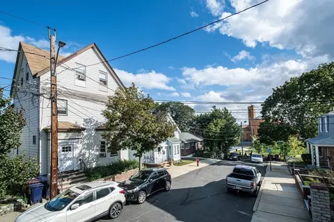 20 Hatch St, Everett, MA 02149