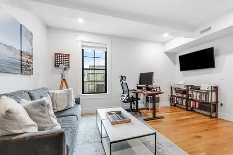 799 E 3rd St #2, Boston, MA 02127 photo 27