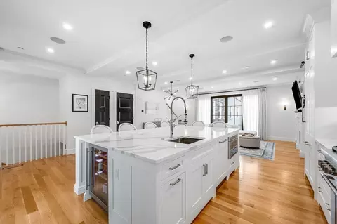 799 E 3rd St #2, Boston, MA 02127 photo 7