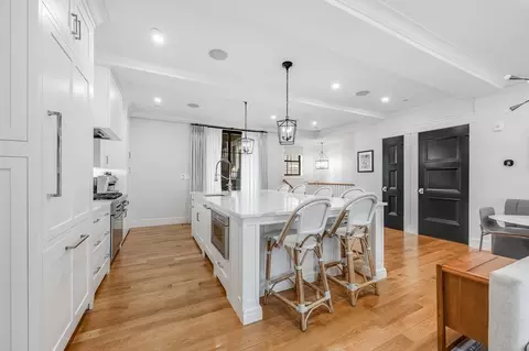 799 E 3rd St #2, Boston, MA 02127 photo 4