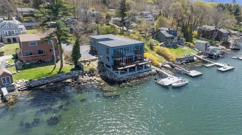 498 Washington St, Gloucester, MA 01930