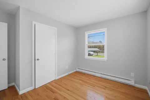 Bedroom - 974 Wilbraham Rd, Springfield, MA 01109 photo 4 of 5