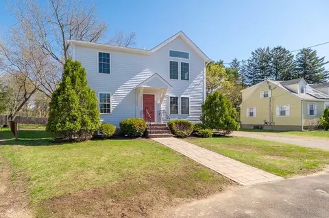 Exterior - 32 Lexington Dr, Beverly, MA 01915 photo 2 of 7