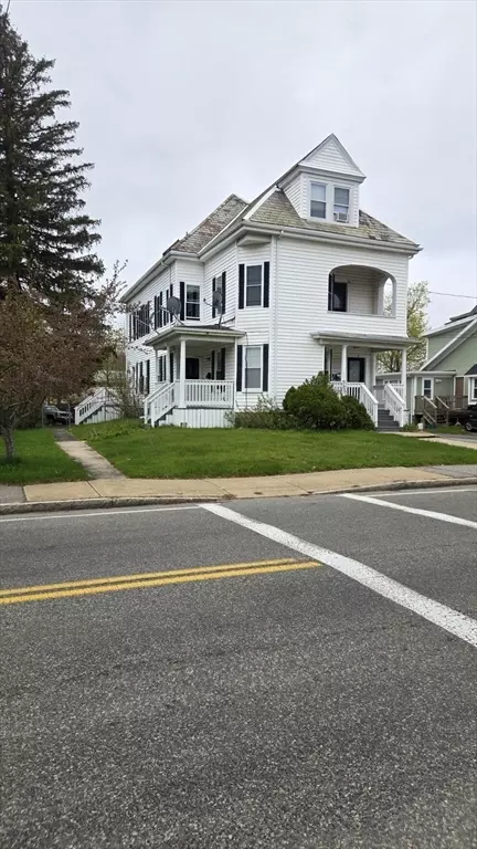 356-358 N Warren Ave, Brockton, MA 02301