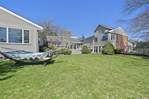 20 Montrose St, Newton, MA 02458