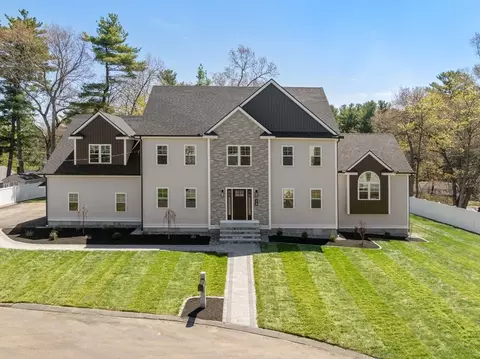 18 Druid Hl, Burlington, MA 01803