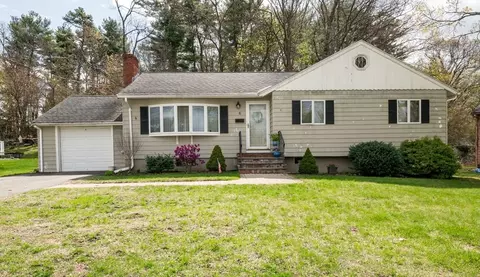 6 Janice Ln, Stoneham, MA 02180