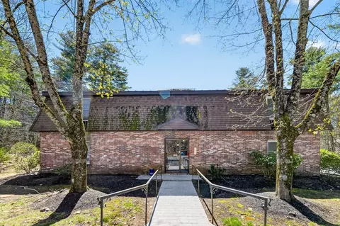 15 Lawrence Rd #22, Rowley, MA 01969