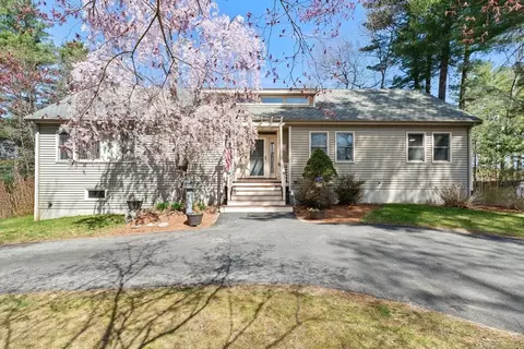 12 Lincoln Rd, Billerica, MA 01821