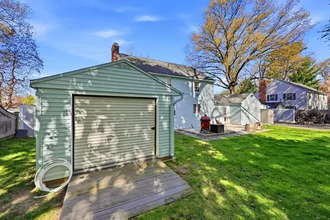 145 Chalmers St, Springfield, MA 01118 photo 30