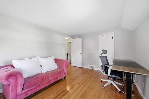 145 Chalmers St, Springfield, MA 01118 photo 22