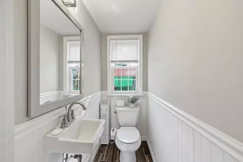145 Chalmers St, Springfield, MA 01118 photo 10